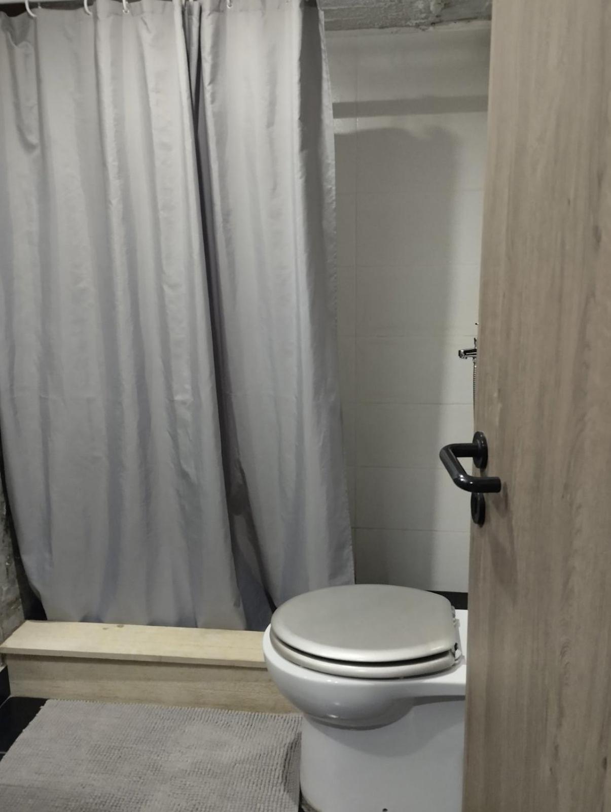 Studio47 Apartment Athena Bagian luar foto